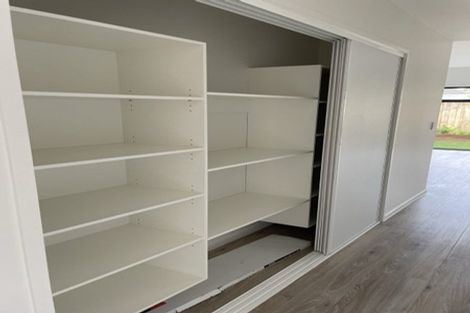 Photo of property in 19b Holland Avenue, Point England, Auckland, 1072