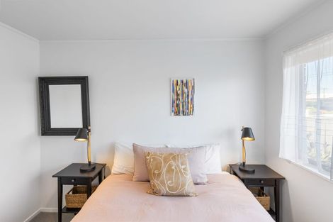 Photo of property in 1/41 Fulford Street, New Plymouth, 4310