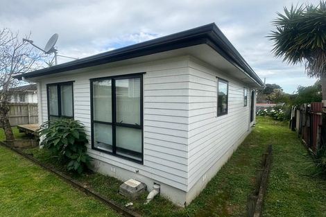Photo of property in 20 Gambare Place, Wattle Downs, Auckland, 2103