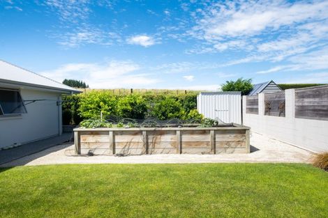 Photo of property in 86 Rochfort Road, Havelock North, 4130