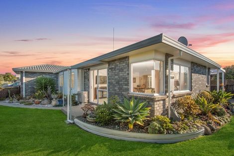 Photo of property in 9 Crisp Drive, Papamoa Beach, Papamoa, 3118
