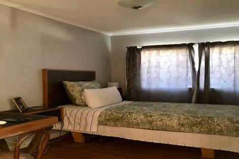 Photo of property in 2 Turenne Street, Inner Kaiti, Gisborne, 4010