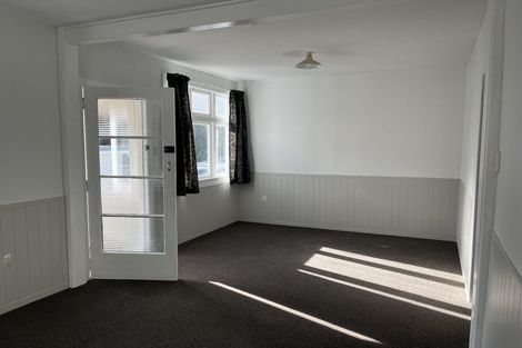 Photo of property in 94a Waikawa Road, Picton, 7220