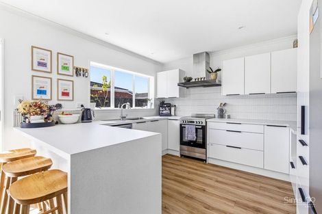 Photo of property in 12 Kakaho Drive, Tawhero, Whanganui, 4501