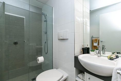 Photo of property in Sanctum Apartments, 32/10a Ebor Street, Te Aro, Wellington, 6011