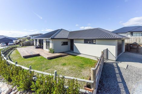 Photo of property in 22 Coppermine Crescent, Brightwater, 7022