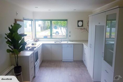 Photo of property in 12a Meadow Drive, Whitianga, 3510