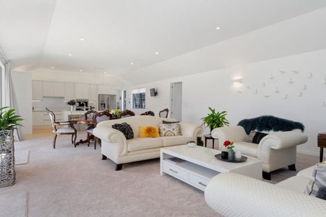 Photo of property in 11 Sandpiper Avenue, Point Wells, Warkworth, 0986