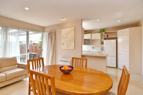 Photo of property in 158 Avonhead Road, Avonhead, Christchurch, 8042