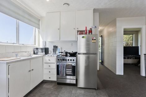 Photo of property in 5/112a Olliviers Road, Phillipstown, Christchurch, 8011