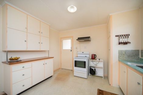 Photo of property in 4 Dundas Place, Awapuni, Palmerston North, 4412