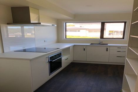 Photo of property in 11 Waitaria Terrace, Aotea, Porirua, 5024