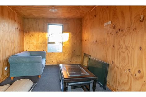 Photo of property in 11 Quebec Place, Wainoni, Christchurch, 8061