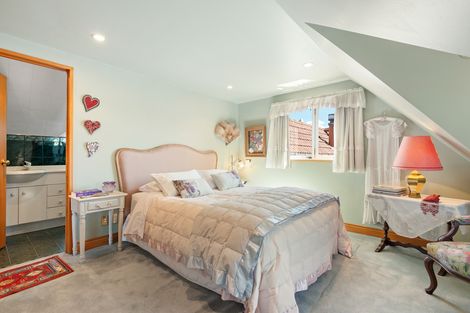 Photo of property in 28 Ings Avenue, Saint Clair, Dunedin, 9012