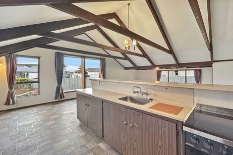 Photo of property in 17 Niddry Crescent, Winton, 9720