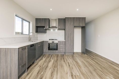 Photo of property in 99a Mahia Road, Wattle Downs, Auckland, 2103