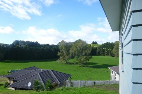 Photo of property in 18 Raptor Way, Welcome Bay, Tauranga, 3175