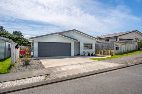 Photo of property in 14 Moonsail Drive, Whitby, Porirua, 5024