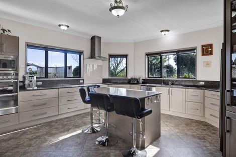 Photo of property in 393 Ketemarae Road, Normanby, Hawera, 4675