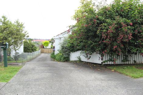 Photo of property in 1/4 Waiana Avenue, Mangere Bridge, Auckland, 2022