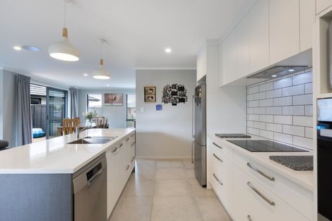 Photo of property in 20 Traverse Lane, Omokoroa, 3114