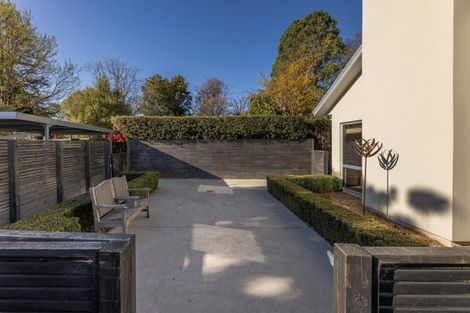 Photo of property in 142 North Parade, Richmond, Christchurch, 8013