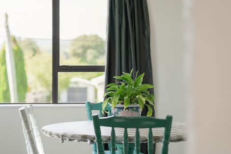 Photo of property in 11 Atua Street, Waikanae Beach, Waikanae, 5036