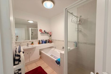 Photo of property in 3 Dunbarton Drive, Ranui, Auckland, 0612