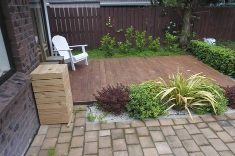 Photo of property in 1/10 Grove Road, Papakura, 2110