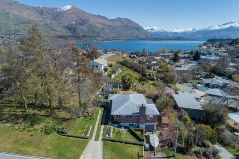 Photo of property in 33 Stratford Terrace, Wanaka, 9305