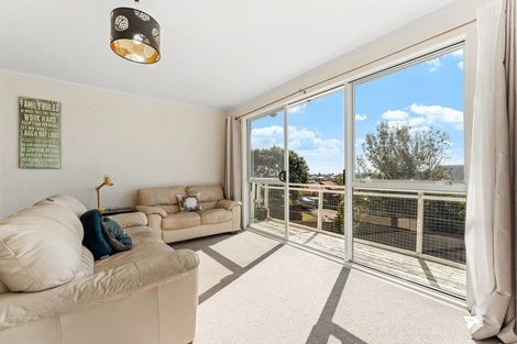 Photo of property in 50 Brightside Road, Stanmore Bay, Whangaparaoa, 0932