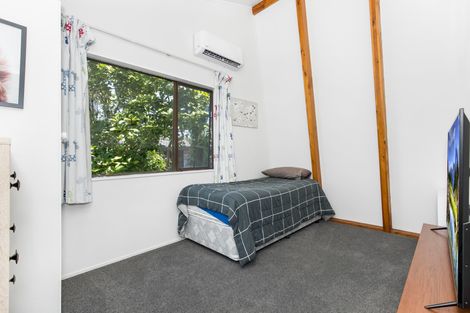 Photo of property in 10 Prestwick Place, Wattle Downs, Auckland, 2103