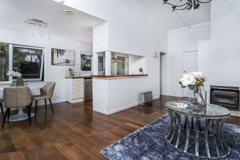 Photo of property in 23 Lanigan Street, Birkdale, Auckland, 0626