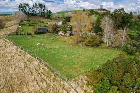 Photo of property in 1082 Mapara Road, Kinloch, Taupo, 3385