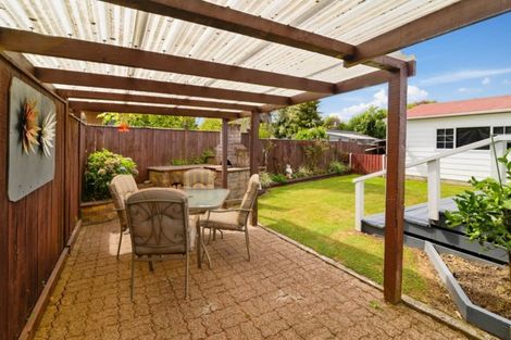 Photo of property in 323 Malfroy Road, Pomare, Rotorua, 3015