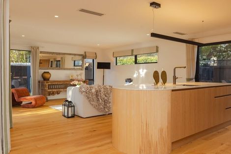 Photo of property in 4/146 Straven Road, Fendalton, Christchurch, 8014