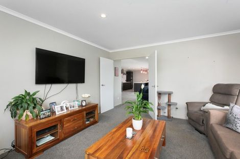 Photo of property in 15 Reel Road, Athenree, Waihi Beach, 3611