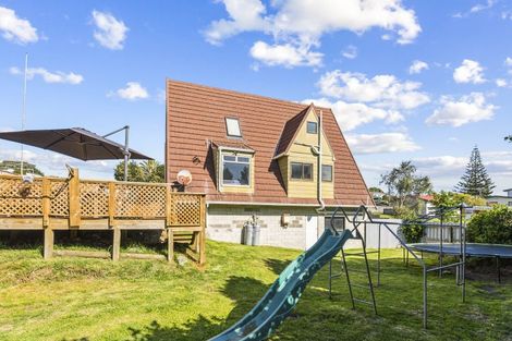 Photo of property in 5a William Street, Waikanae Beach, Waikanae, 5036