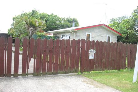 Photo of property in 35 Tatariki Street, Rosehill, Papakura, 2113
