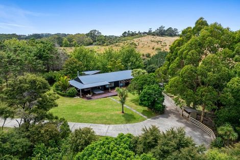 Photo of property in 105 Oyster Point Road, Kaukapakapa, Warkworth, 0984