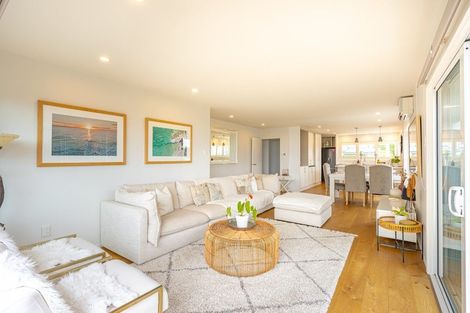 Photo of property in 5a William Street, Takapuna, Auckland, 0622