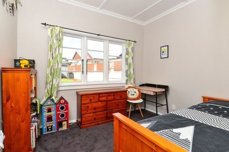 Photo of property in 587 Bank Street, Te Awamutu, 3800