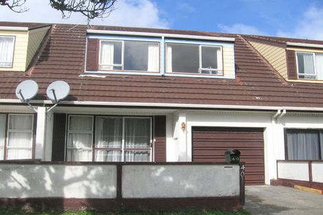 Photo of property in 40 Akaroa Drive, Maupuia, Wellington, 6022