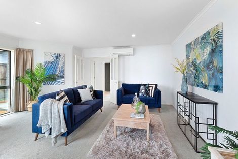 Photo of property in 52 Miles Crescent, Newlands, Wellington, 6037