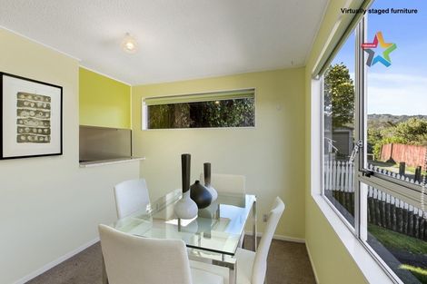 Photo of property in 1/15a Glen Road, Stokes Valley, Lower Hutt, 5019