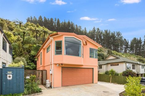 Photo of property in 68 Peterhouse Street, Tawa, Wellington, 5028