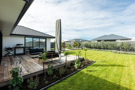 Photo of property in 15 Hikawera Drive, Frimley, Hastings, 4120