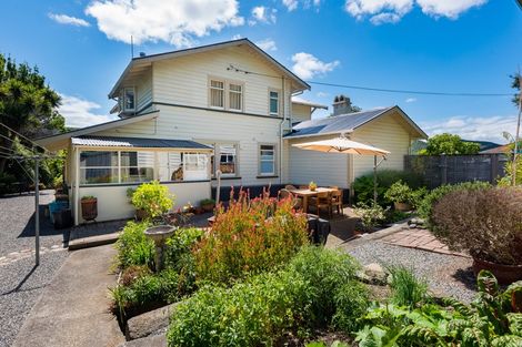 Photo of property in 19-21 Leicester Street, Picton, 7220