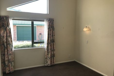 Photo of property in Miramar Villas, 26/6 Brussels Street, Miramar, Wellington, 6022