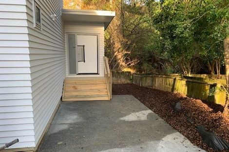 Photo of property in 8a Regency Place, Sunnynook, Auckland, 0632